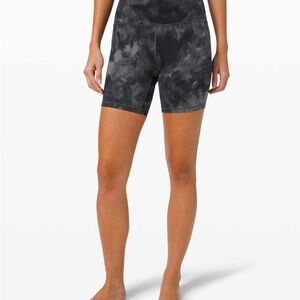 Lululemon diamond dye align biker shorts